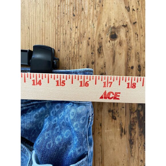 Levis Patterned Light Wash Womens Straight Leg Jeans 12 W31 Button Faded - Picture 5 of 8